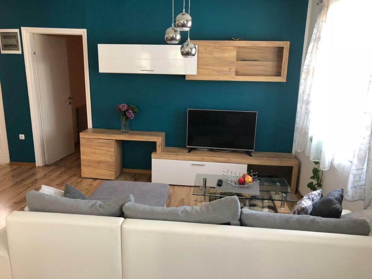 Booking Zadar Villa Franov With Pool, 10 Min From The Old Town Of Zadar Exterior photo